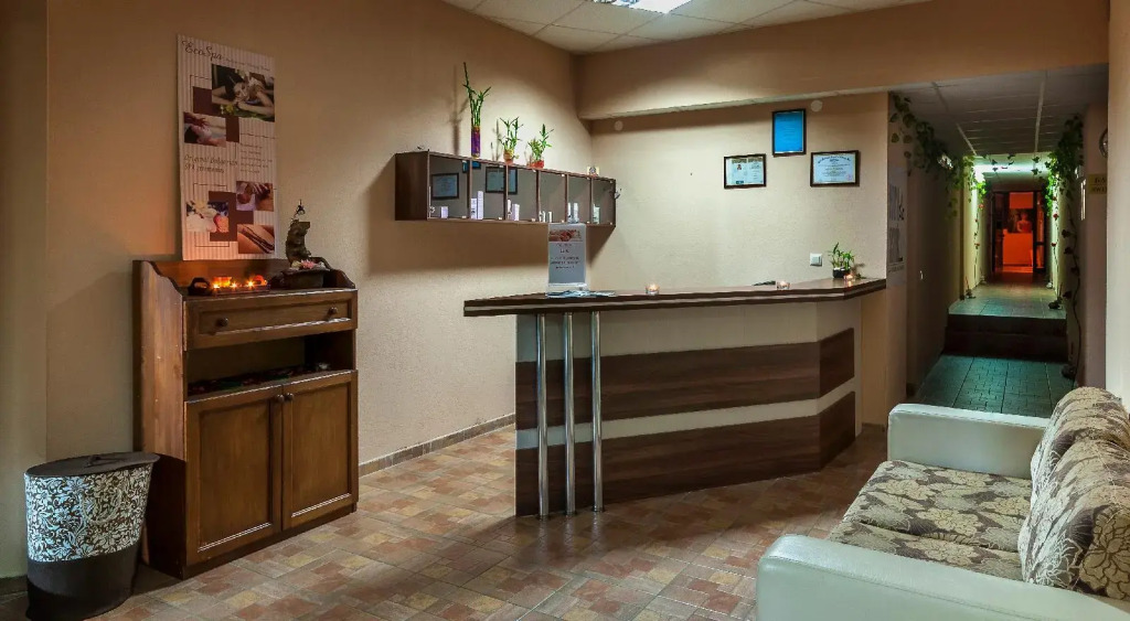 Grand Royale Apartment Complex & Spa