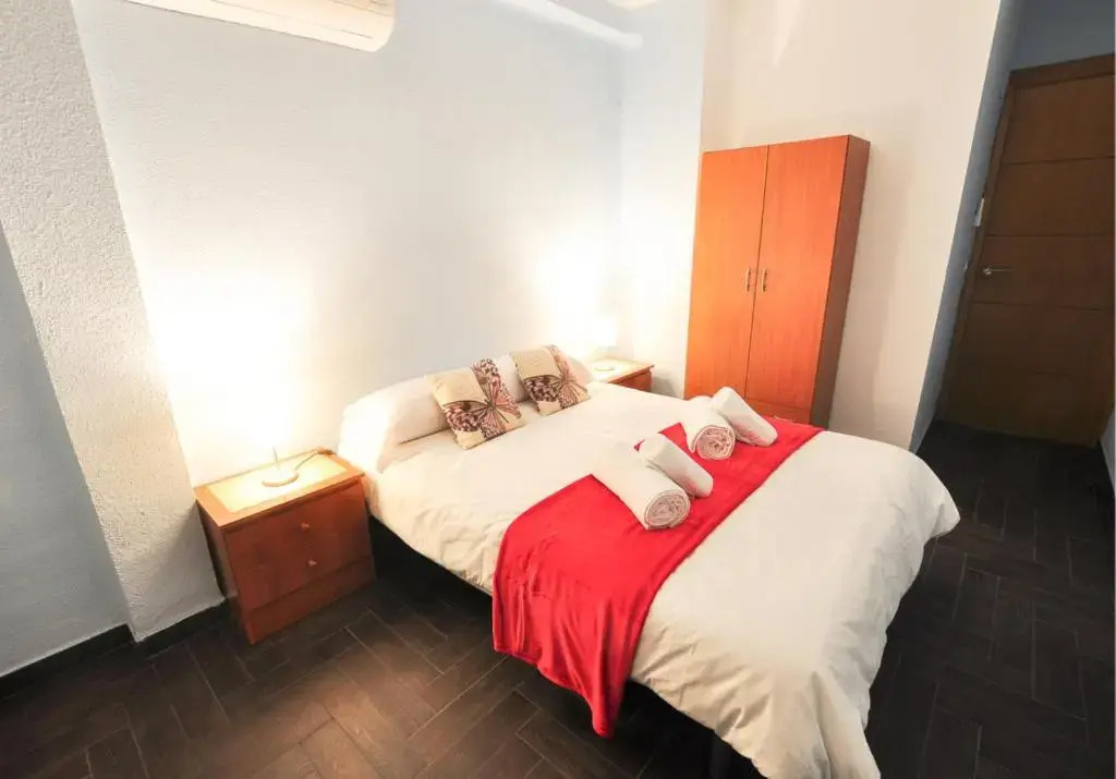 Holidays2Malaga Hermosilla 3 dormitorios & parking Wifi Fibra 600 MG