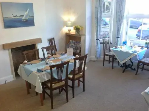 Knoll Guest House