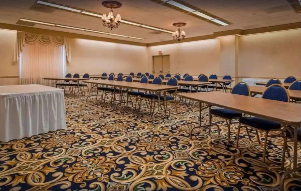 Comfort Inn & Suites Johnson City - Binghamton