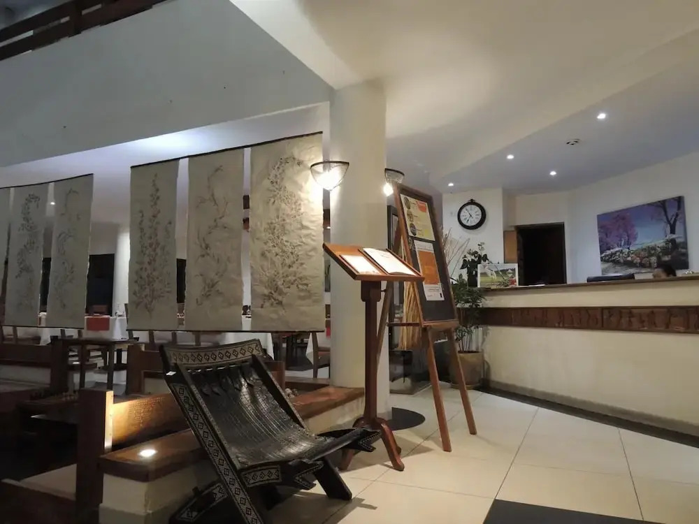 Plumeria Hotel