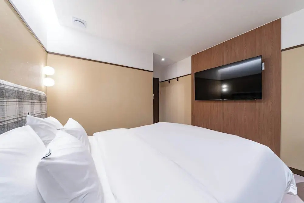 Yongin IPPDA Petite