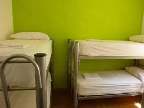 Che Salguero Youth Hostel