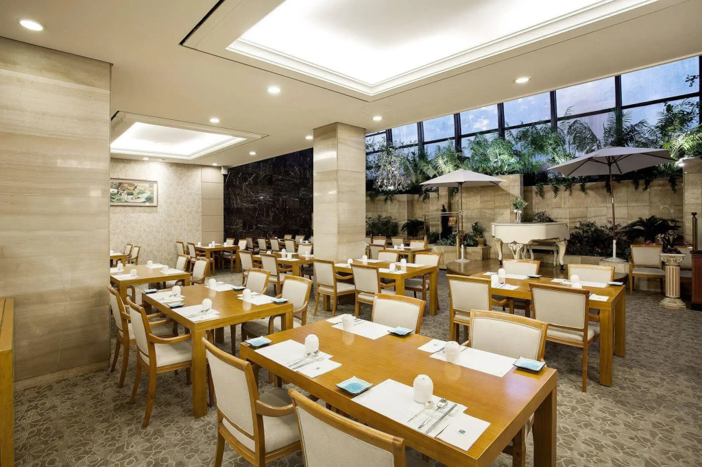 Hotel Riviera Yuseong