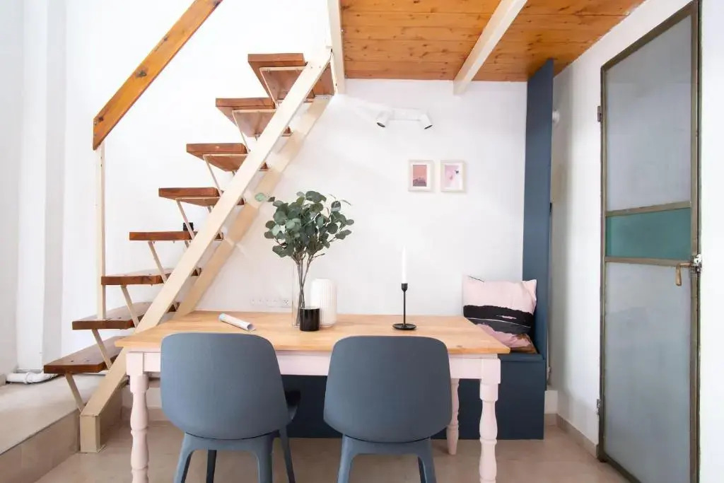 Meir's Artist Studio