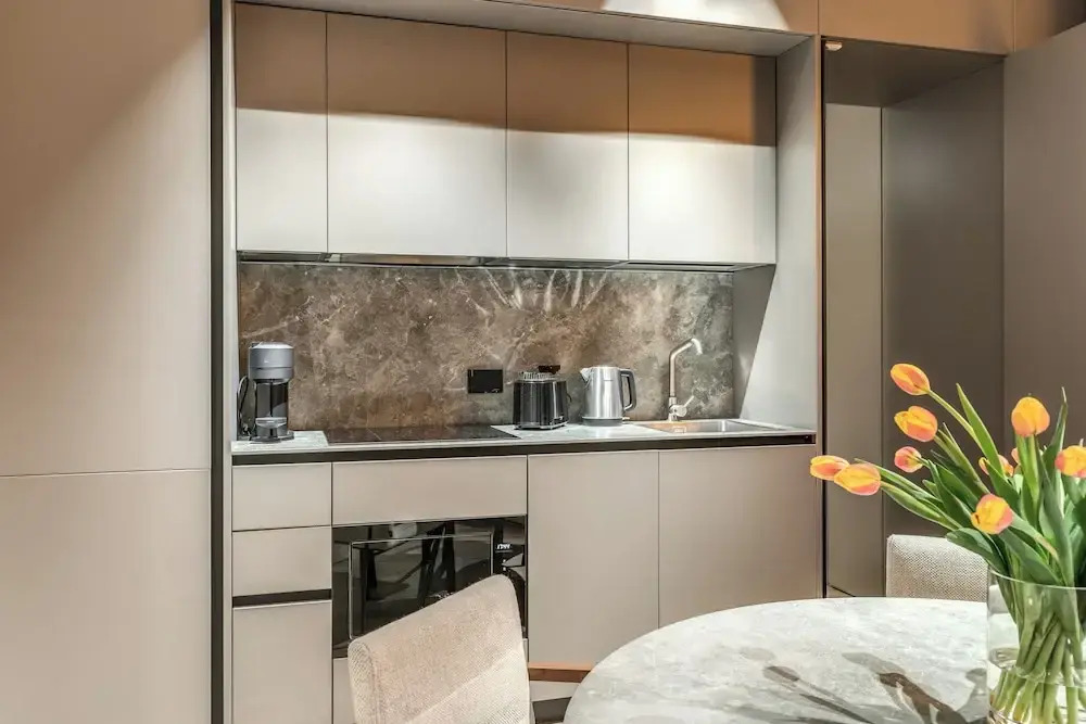 Modern Luxe