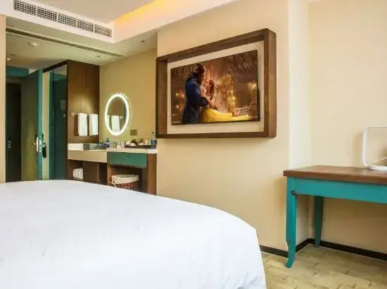 Tiangang Manfei Hotel (Ningbo Southern Business District Luomeng Universal City Store)