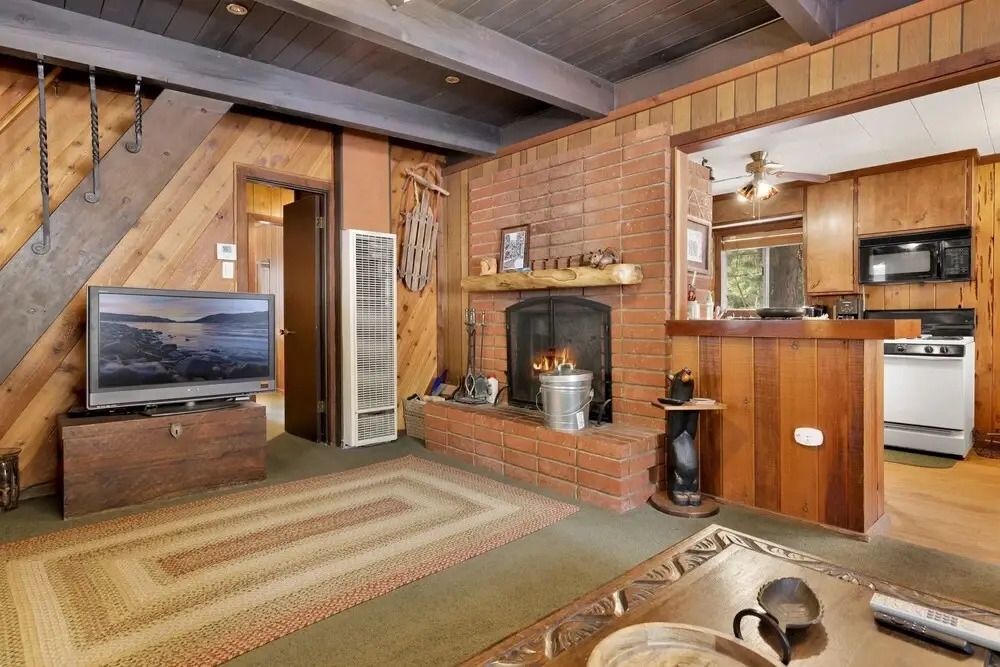 2140-shepherds Cabin 2 Bedroom Home by Redawning