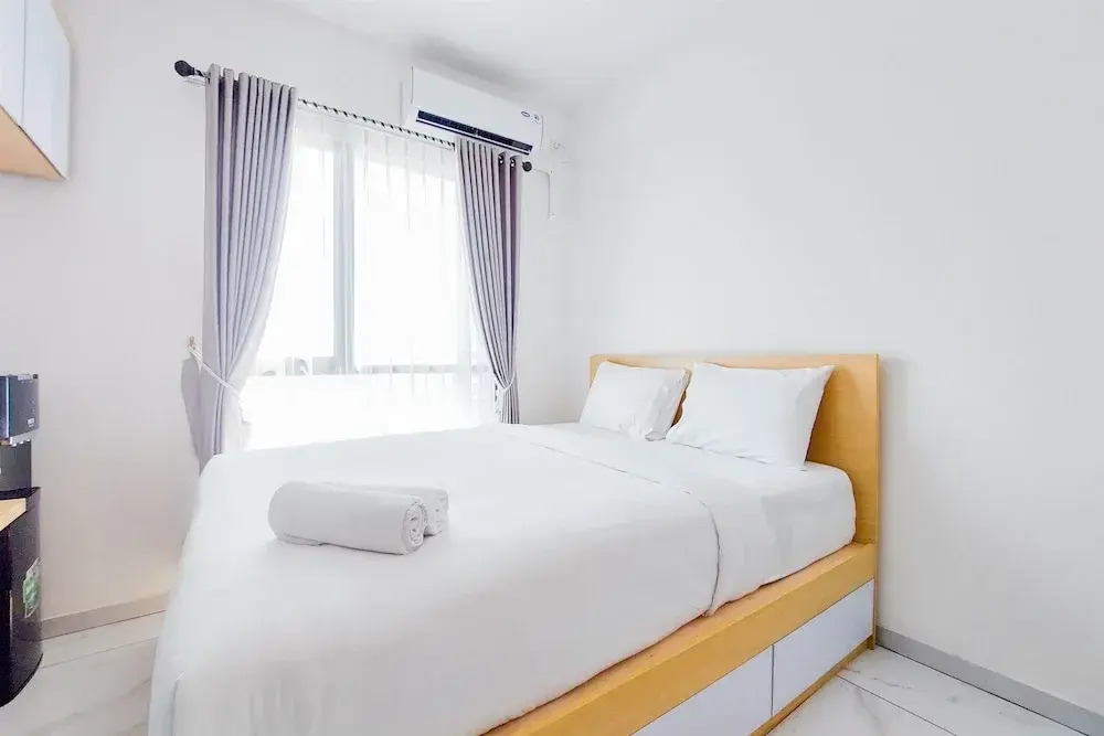 Best Deal And Homey Studio Sky House Alam Sutera Apartment