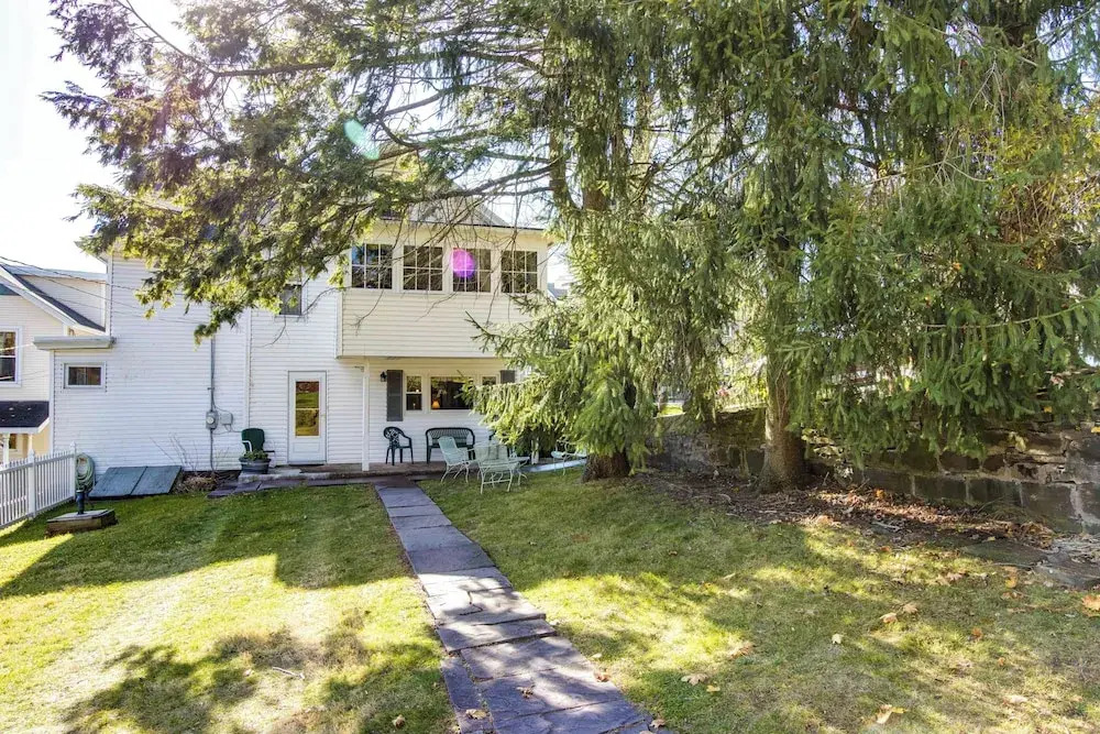 Near Trails, Fishing, Parks & More! Poconos Home