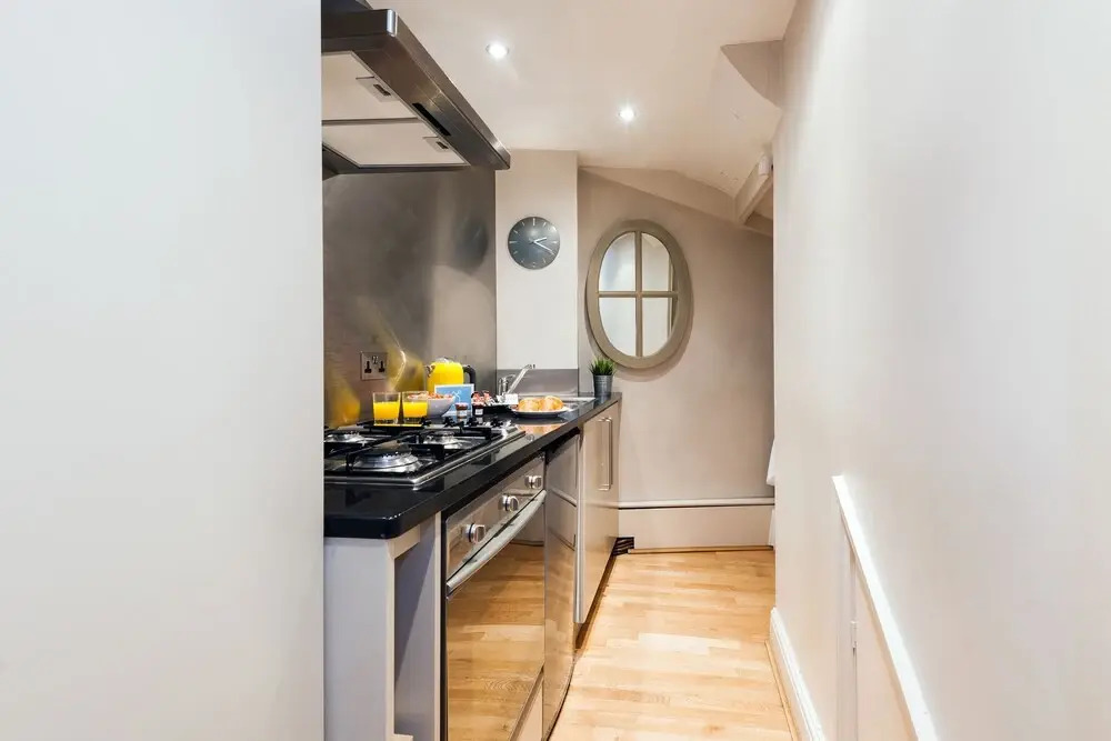 The Cromwell Road Residence - OEF