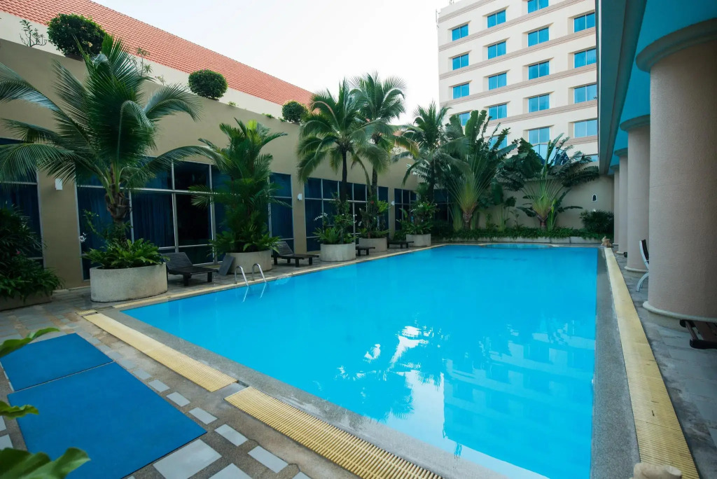 Krungsri River Hotel