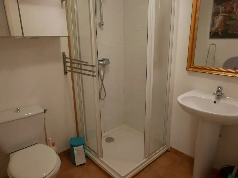1/2 Cottage That Will be Perfect for Families With Children