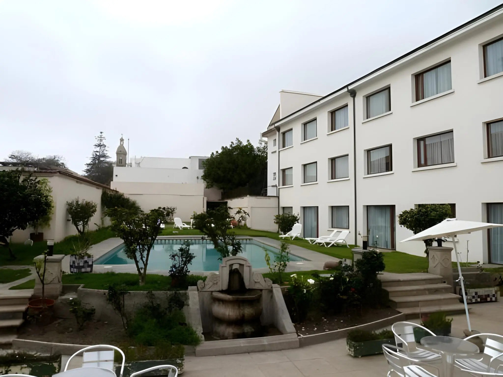 Hotel Francisco De Aguirre