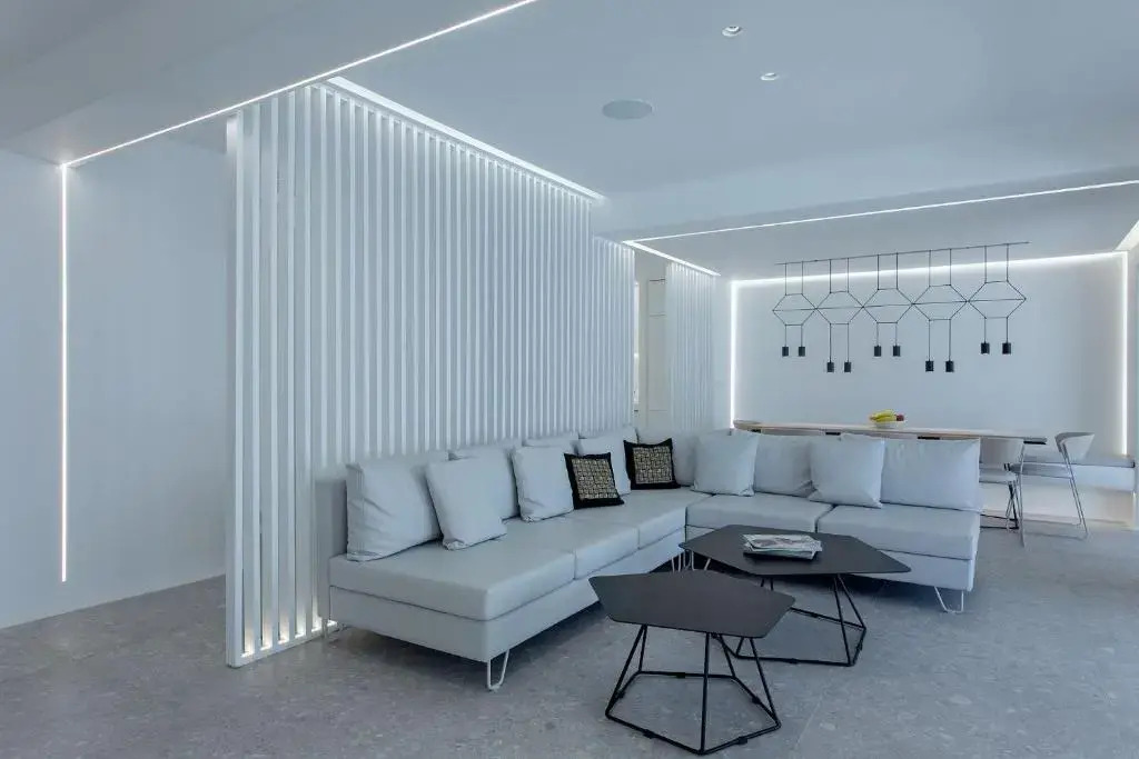 Super Luxury Mykonos Villa - Villa Saorsa - 5 Bedroom - Infinity Pool - Panoramic Sea Sunset Views