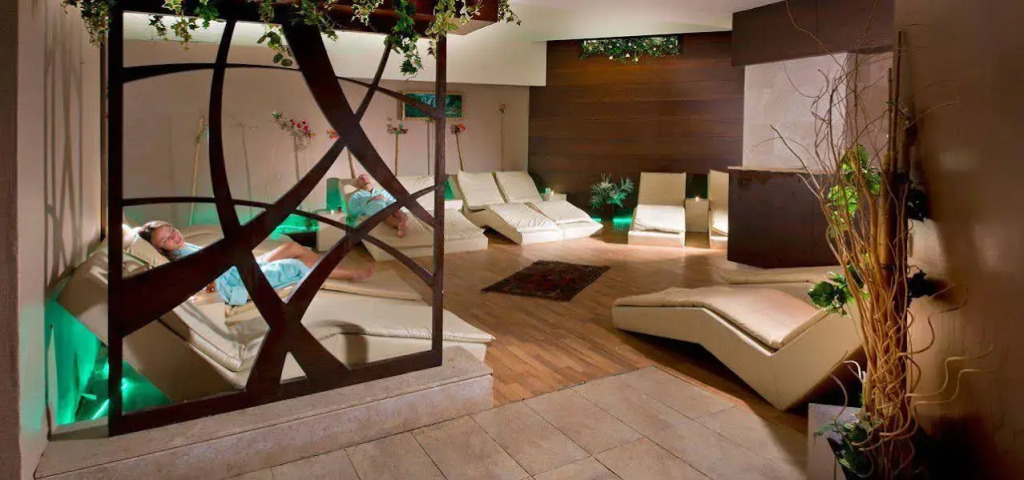 MC Arancia Resort Hotel