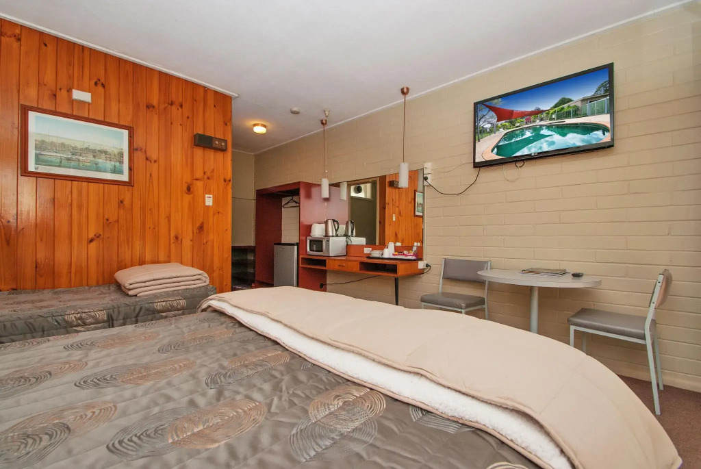 Bright Motor Inn