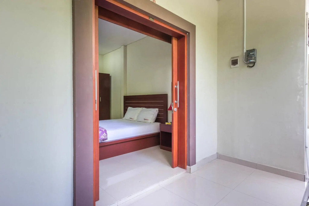 RedDoorz @ Danau Tondano Sanur