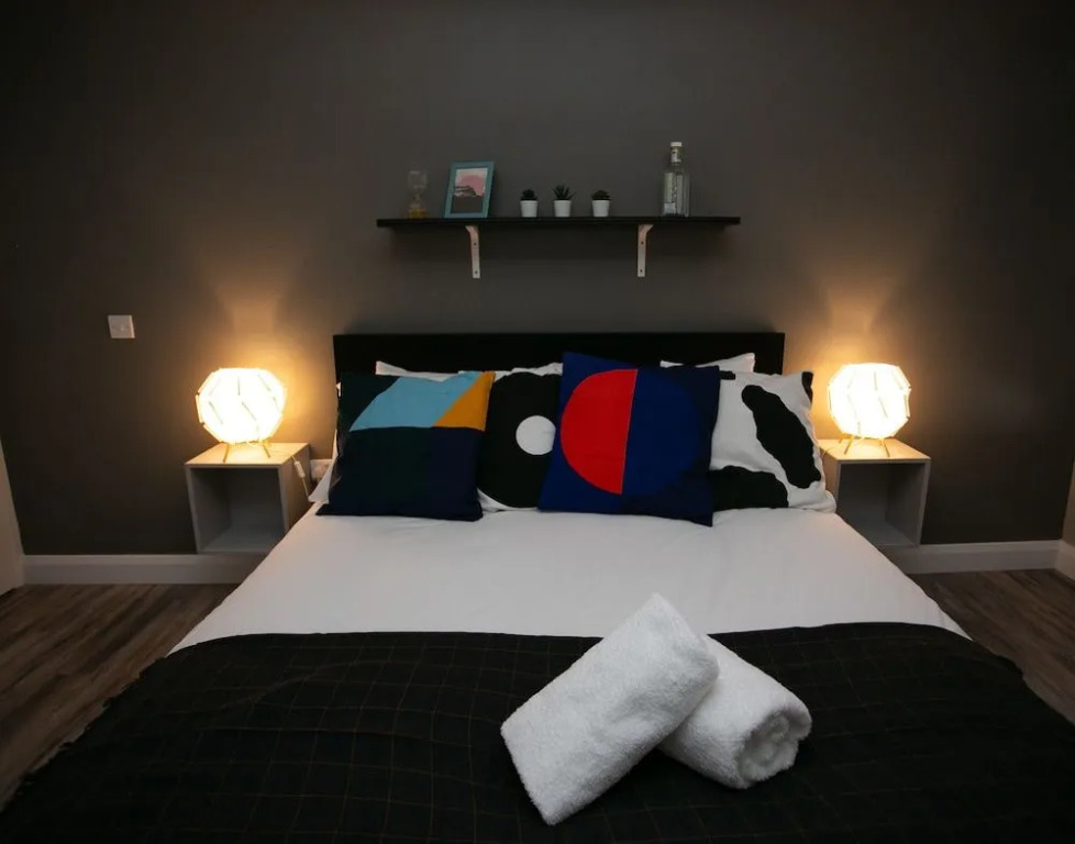 University Road Apartments