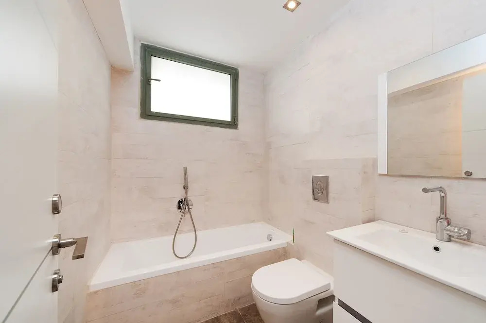 Sea N' Rent Spacious Family TLV Apartments