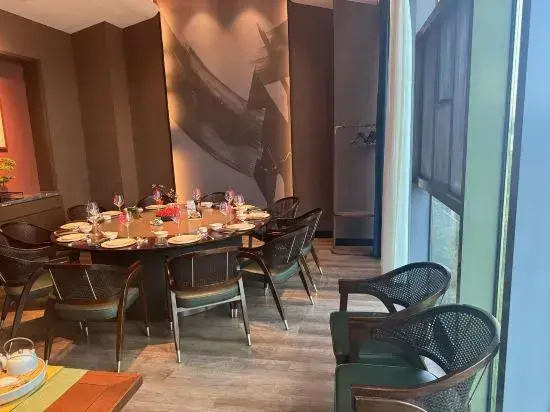 Sanchuan Song Hotel