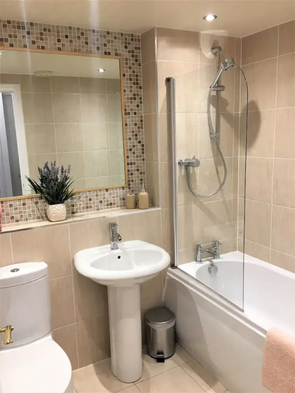 Kintyre Apartment