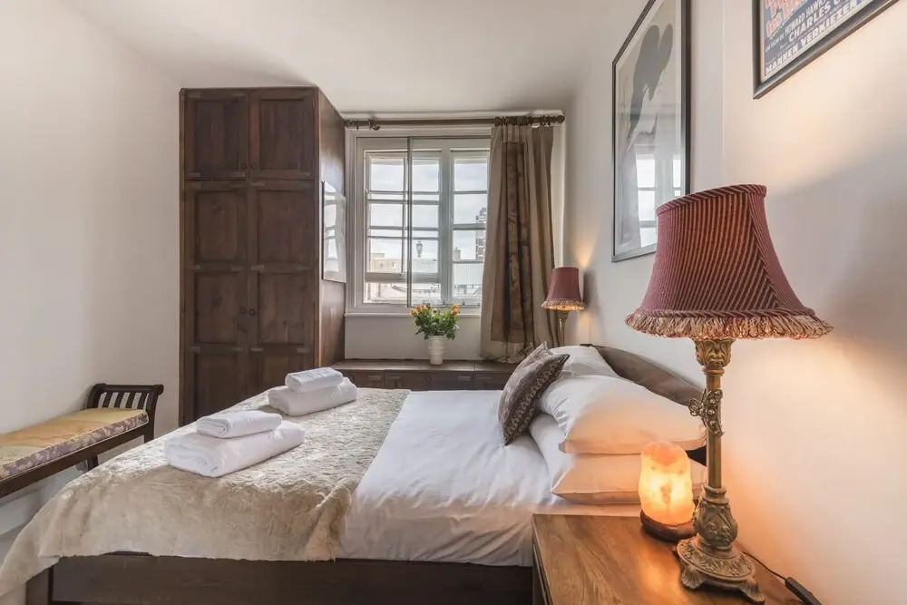 Bohemian home by Kings Cross