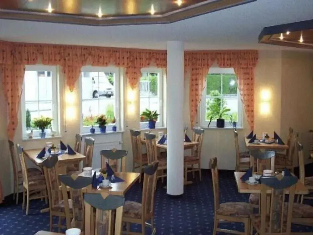 Hotel Waldeck Garni