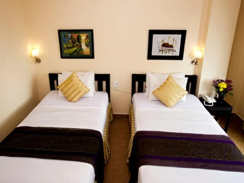Town View Hotel Khan 7 Makara