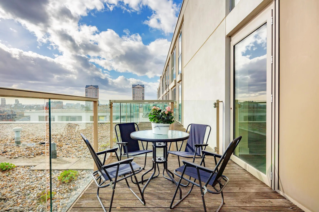Dreamhouse Apartments London Canary Wharf