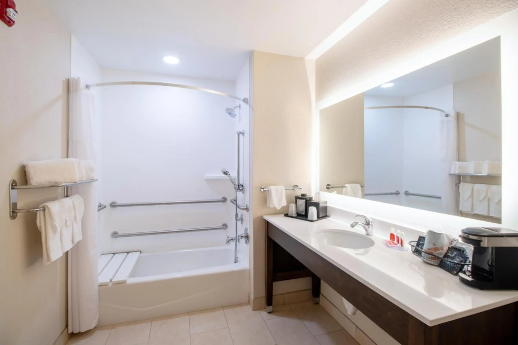 Econo Lodge Inn & Suites Foley-North Gulf Shores