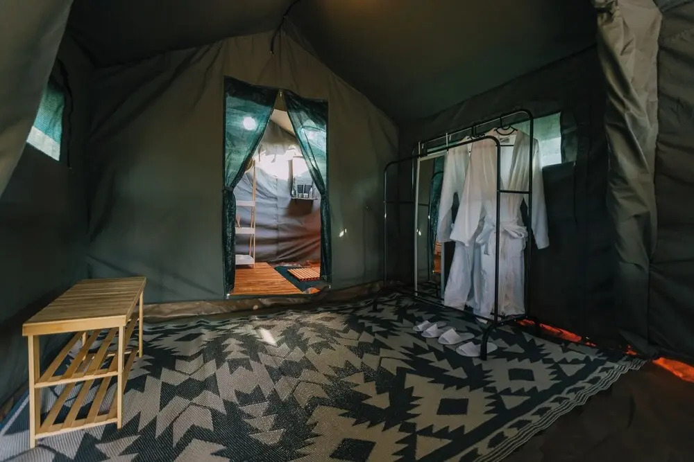Kruger Untamed - Satara Plains Camp