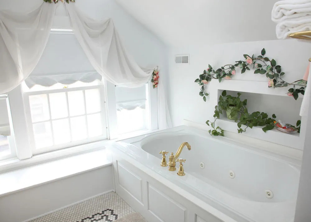 The Decker House Bed & Breakfast