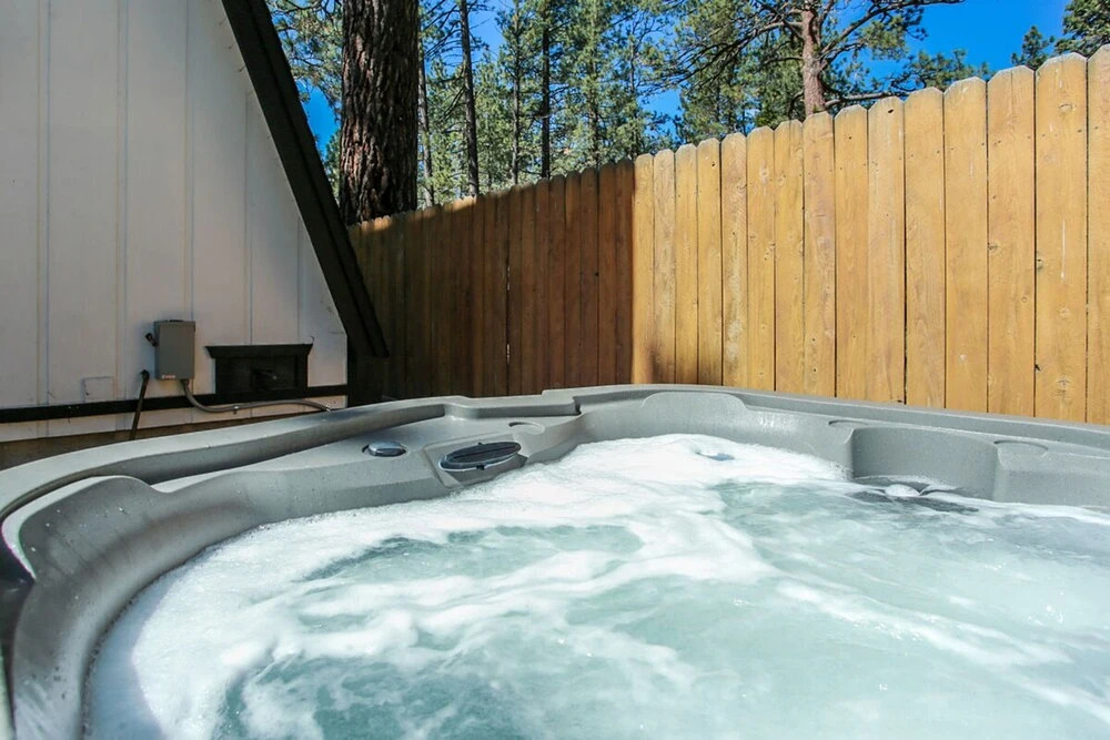 Sunrise Cottage-1800 by Big Bear Vacations