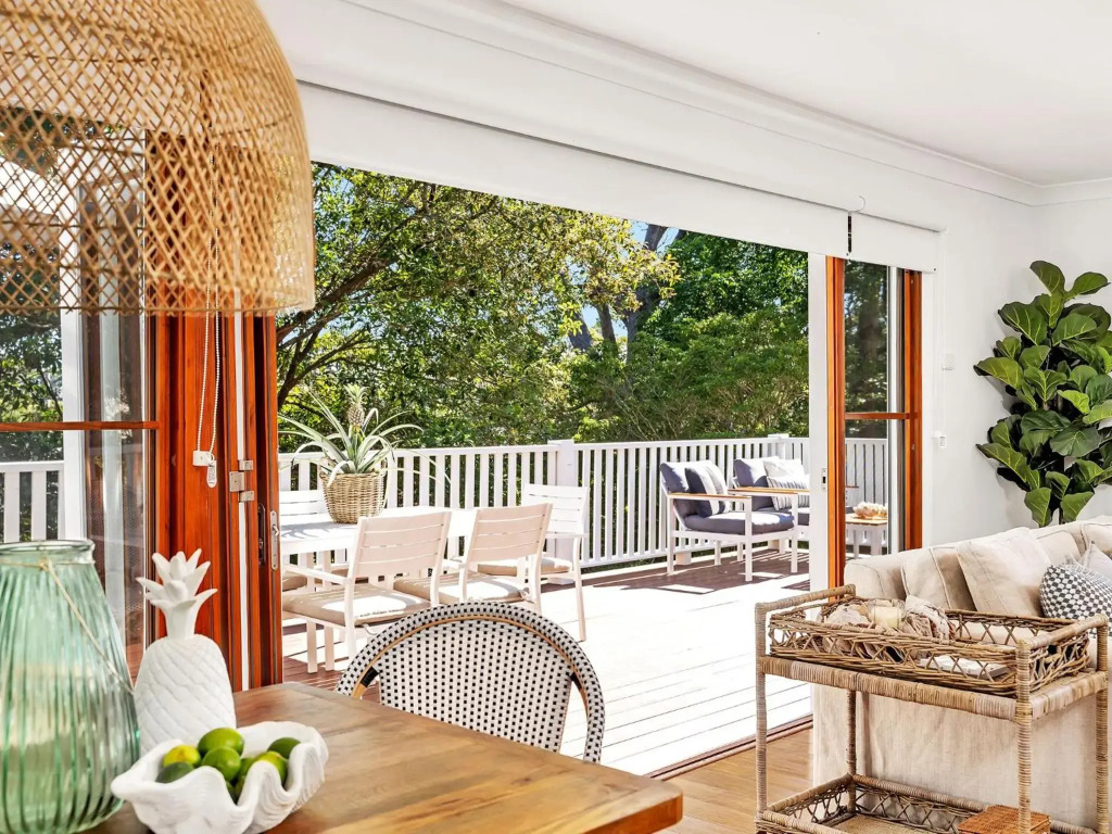 Sea Deck Hyams Beach
