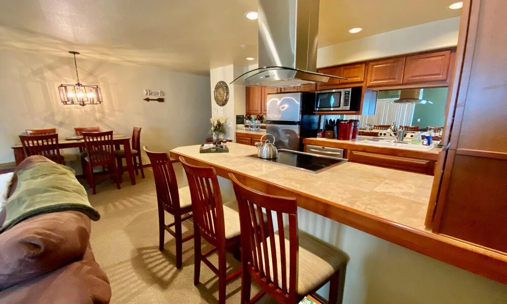 Waters Edge 101 Ocean Front