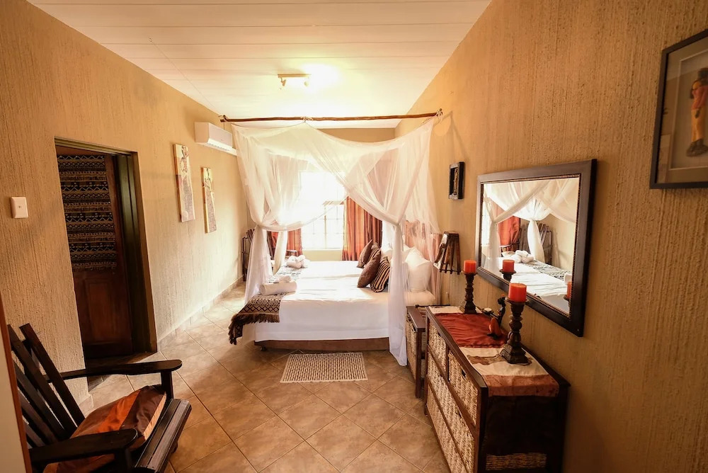 Luxury and Romantic Accommodation on the Doorstep of Kruger National Park