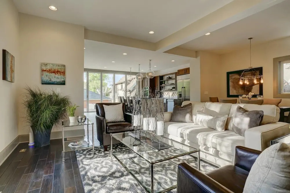 Heart of Denver Luxury Living 3 Bd 2.5 Ba