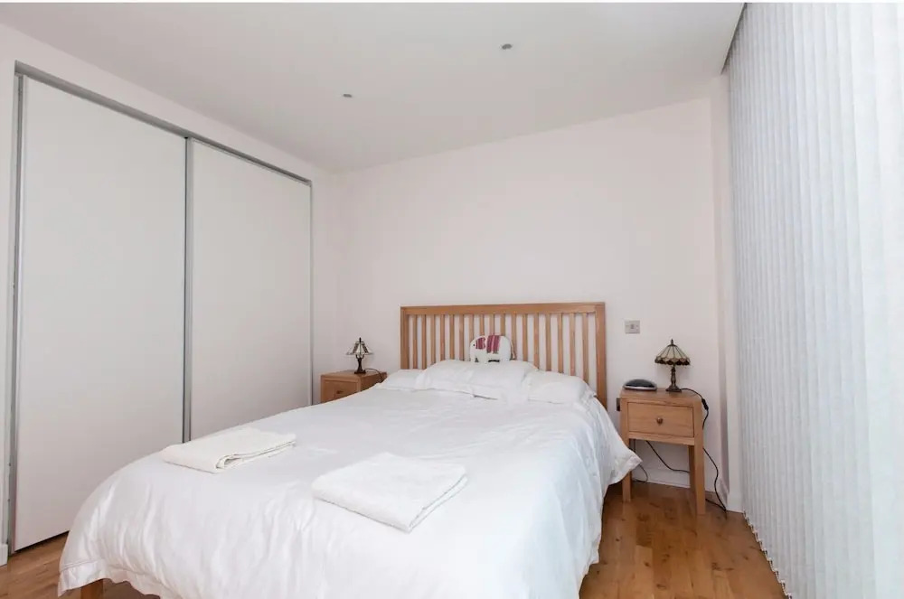 Elegant and Modern Apartment in Central Edinburgh