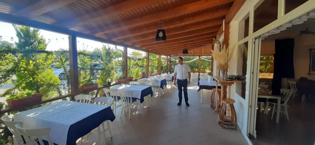 Lias - With Restaurant - A7a Drugi kat