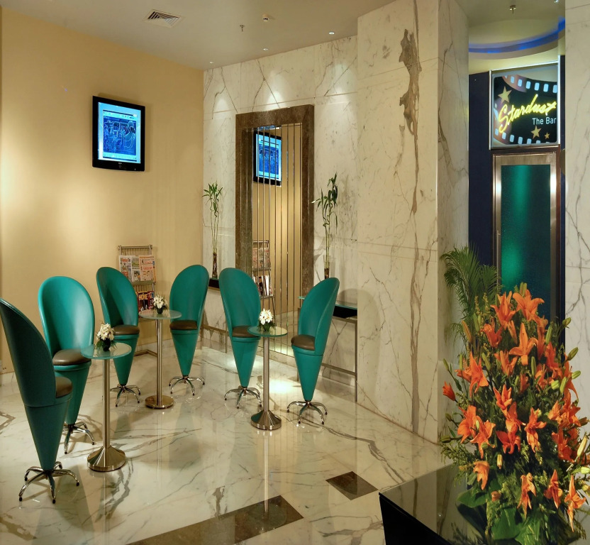 Grand Hometel Malad