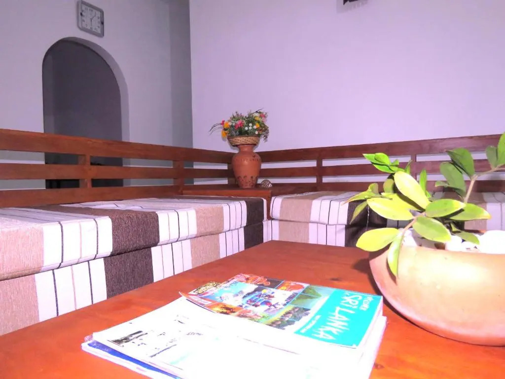 Pathum Family Home