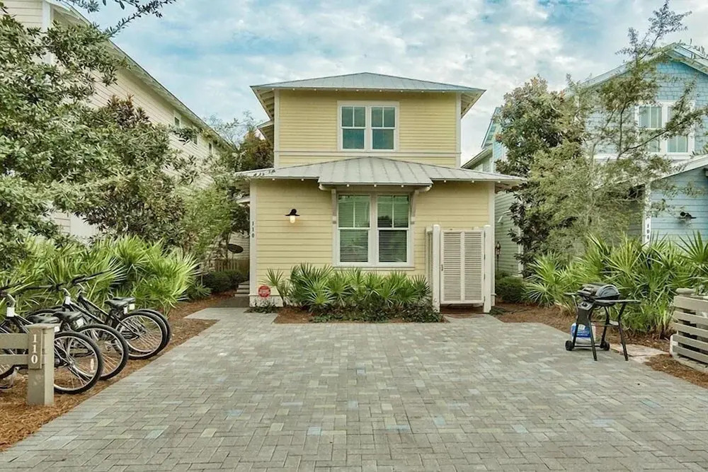 Summer Dreams 4 Bedroom Holiday Home by Five Star Properties