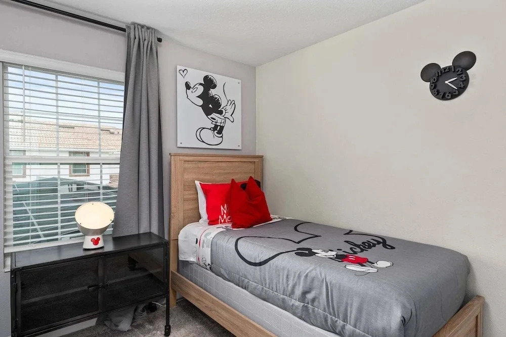 Comfy Townhome 8 Min to Disney