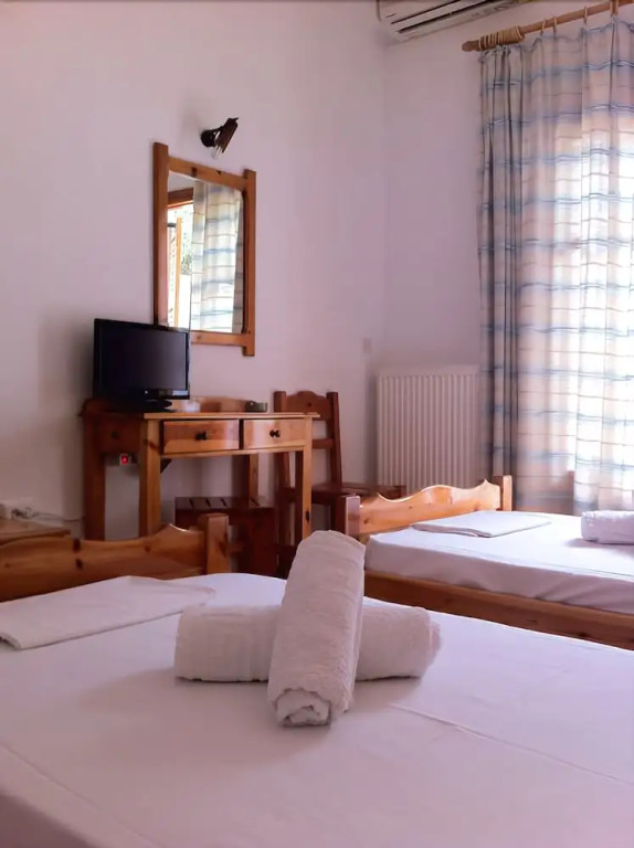 Reggis Apartments