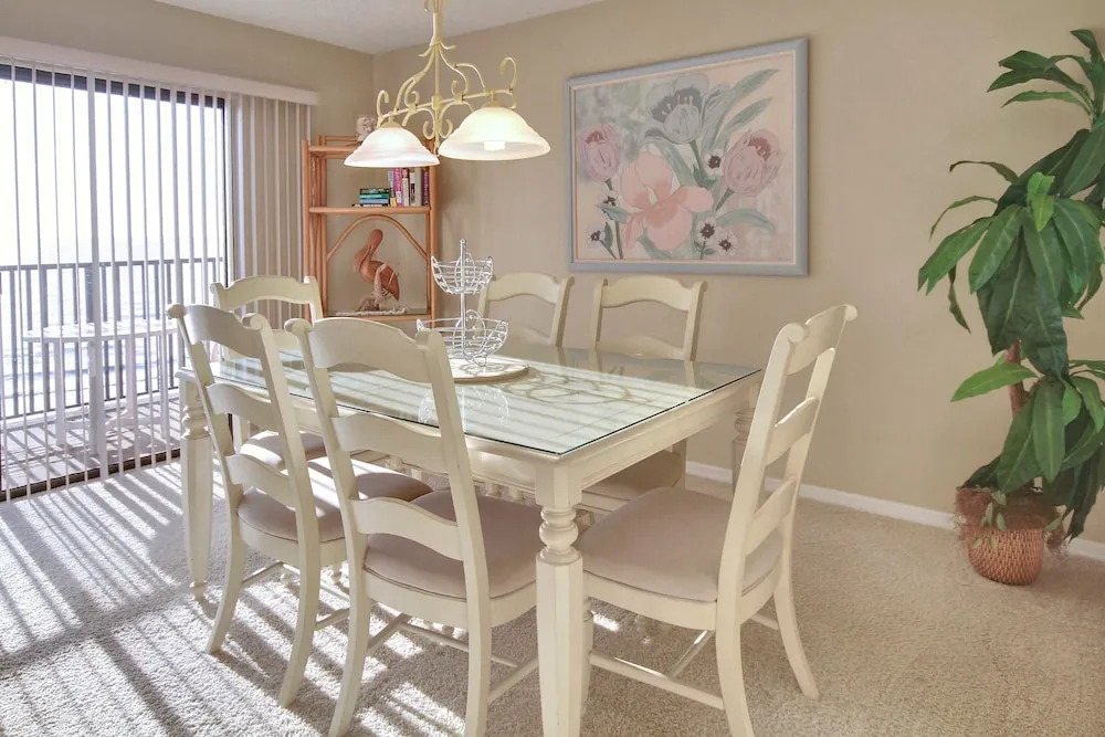 Emerald Isle 502 3 Bdrm Beachfront Condo / Sunset Views!