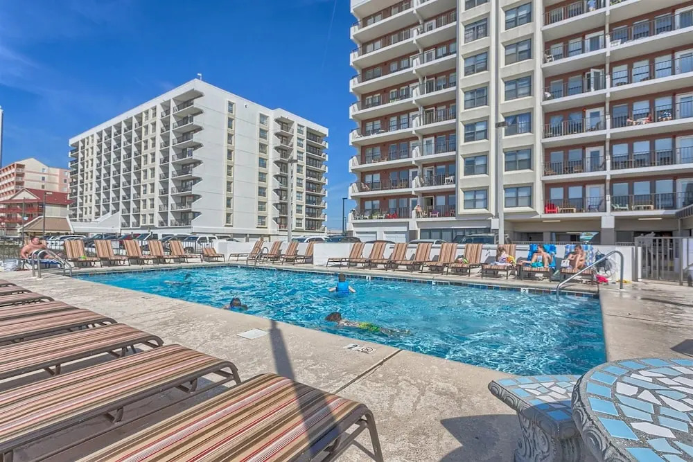Island Winds East 510 by Meyer Vacation Rentals