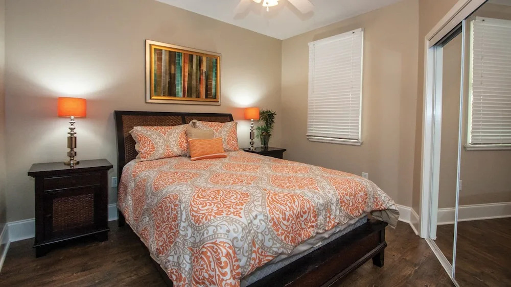 Three Bedroom/three Bathroom Condo Overlooking the Gulf - Unit Crb0911