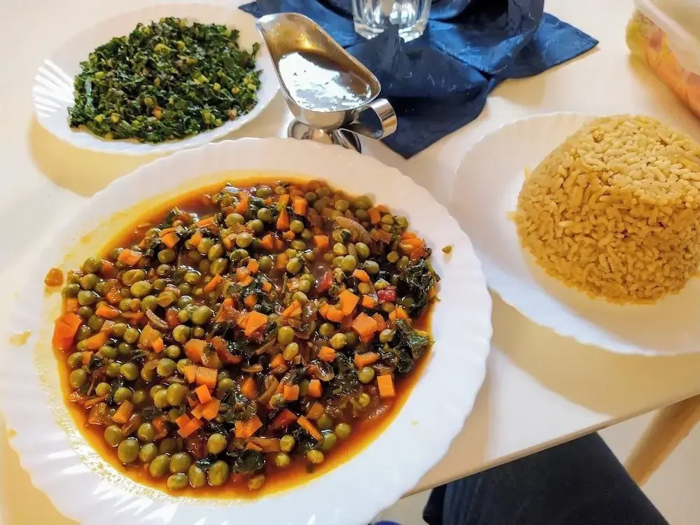 Amara Ridge Hotel Meru