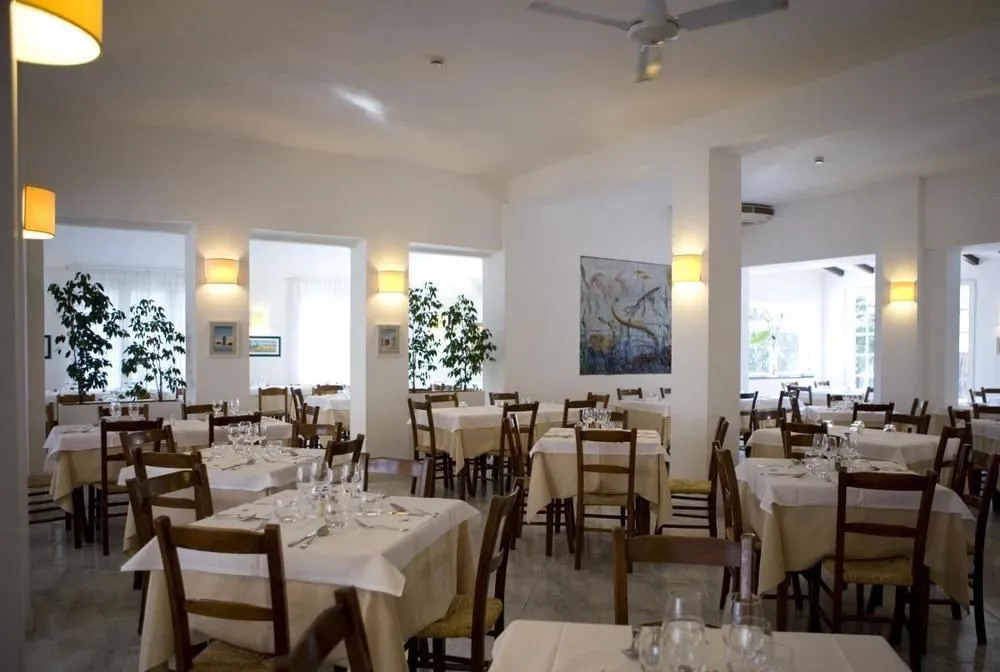 Marina Garden Hotel